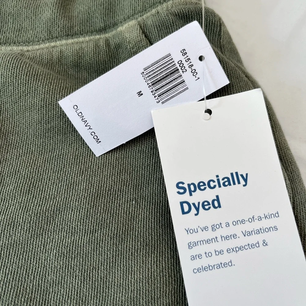 Old Navy Specially Dyed Green shorts size Medium Women’s - Picture 2 of 5